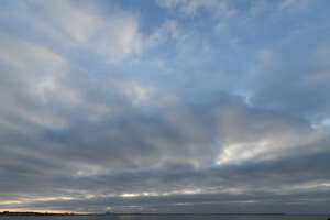 evening sky with many clouds