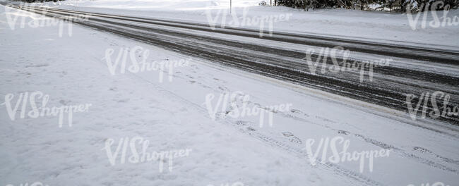 car road in winter