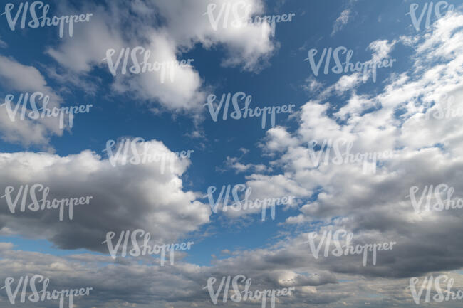 daytime sky with many clouds