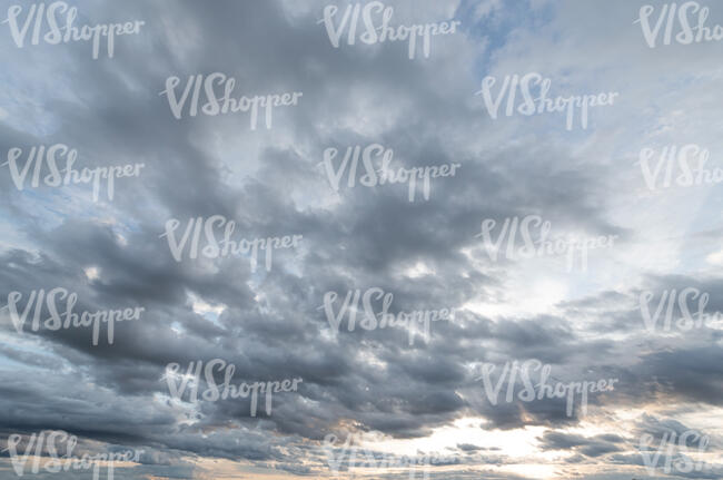 sky with gray stratus clouds