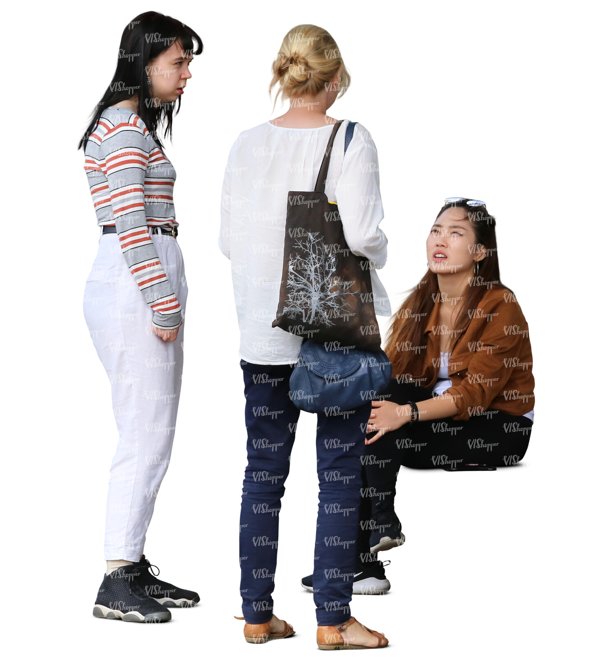 three women standing and talking - VIShopper